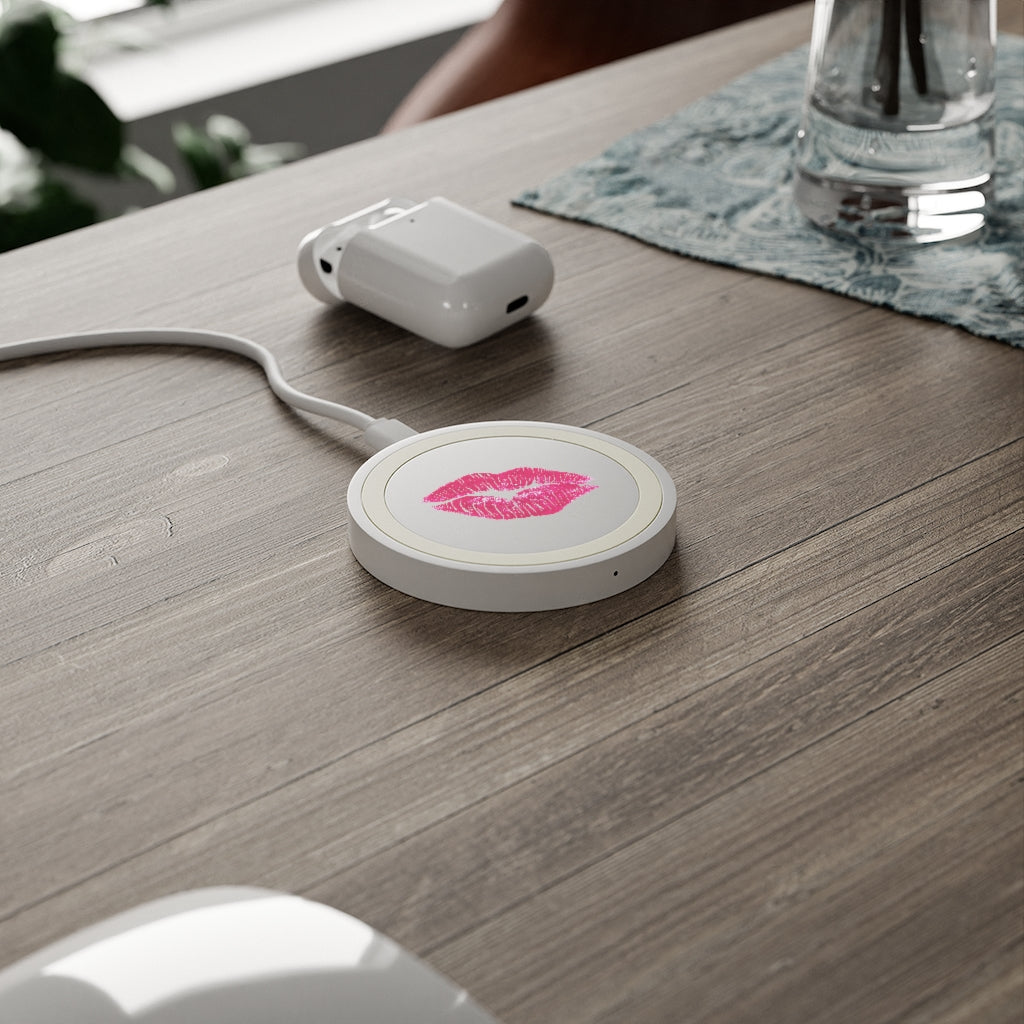 Lushes (Kiss) Quake Wireless Charging Pad